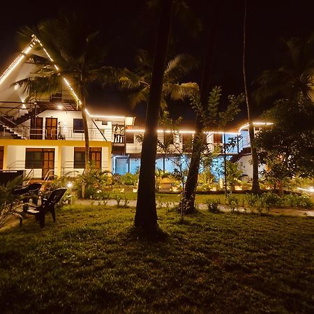 Pv Cottages - Serenity Beach Пондичерри Экстерьер фото