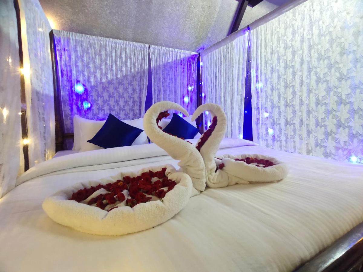 Pv Cottages - Serenity Beach Пондичерри Экстерьер фото