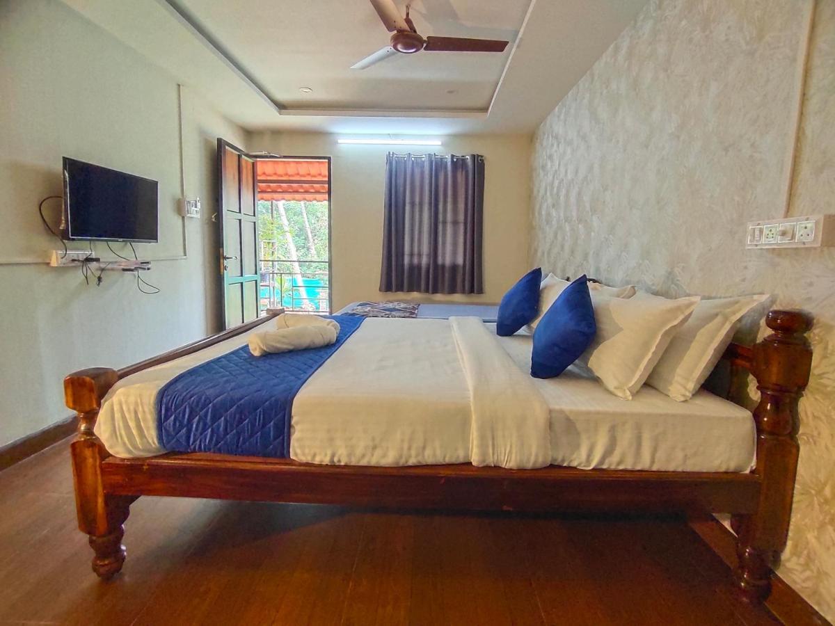 Pv Cottages - Serenity Beach Пондичерри Экстерьер фото